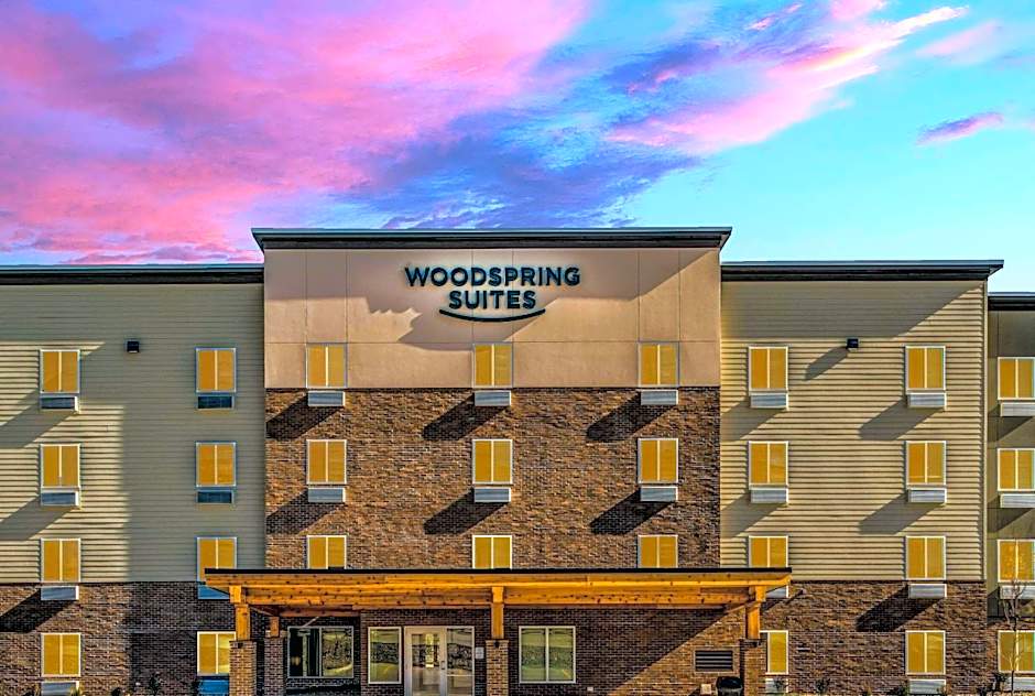 WoodSpring Suites West Des Moines