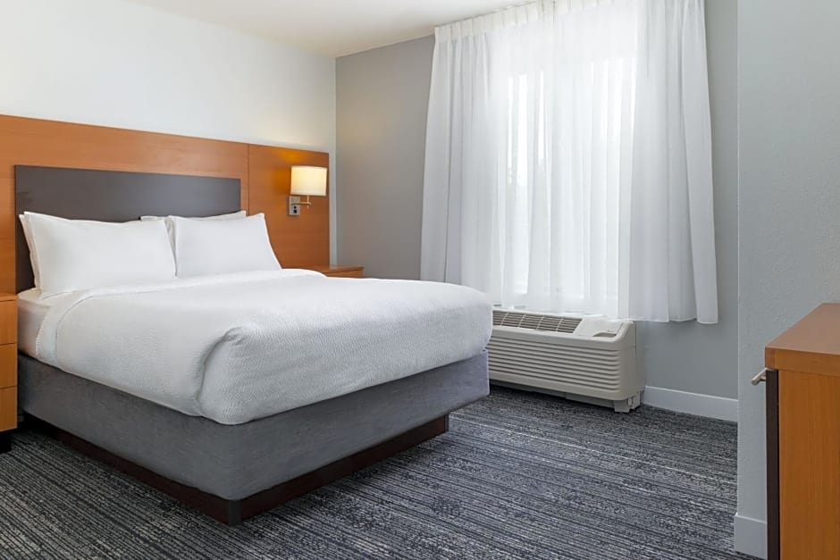 TownePlace Suites by Marriott Erie