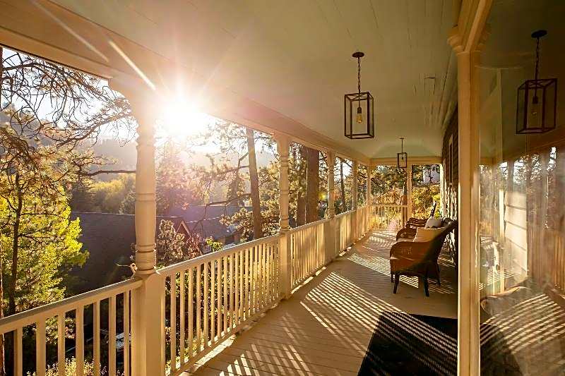 The Outlook Lodge