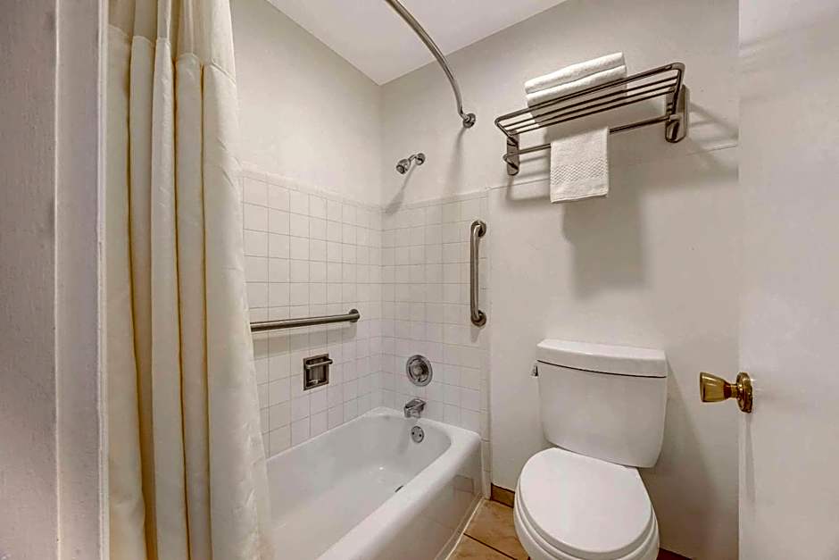 Rodeway Inn Albany