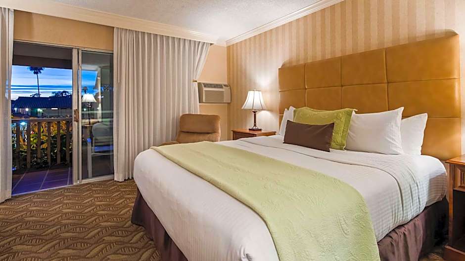 Best Western Plus Pepper Tree Inn