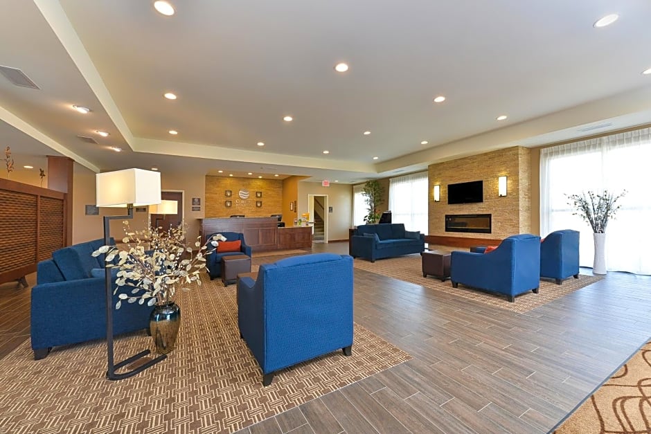 Comfort Inn & Suites West - Medical Center