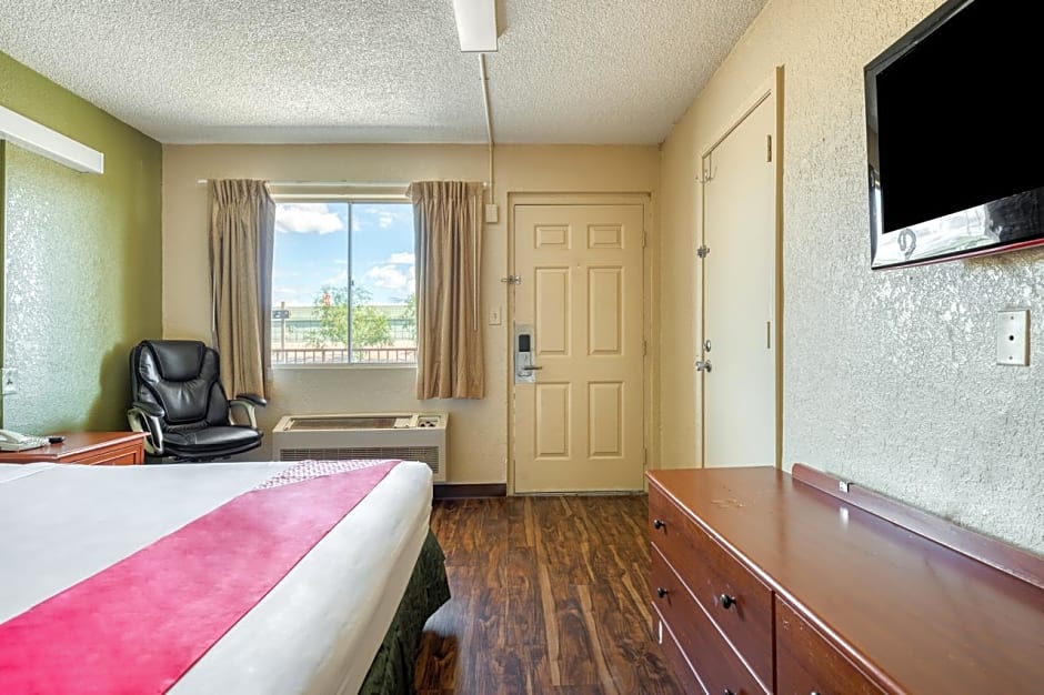 OYO Hotel Tucson Downtown