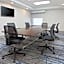 Holiday Inn Express and Suites Cincinnati Riverfront