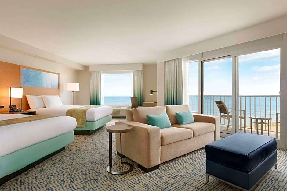 Surfbreak Oceanfront Hotel, Ascend Hotel Collection