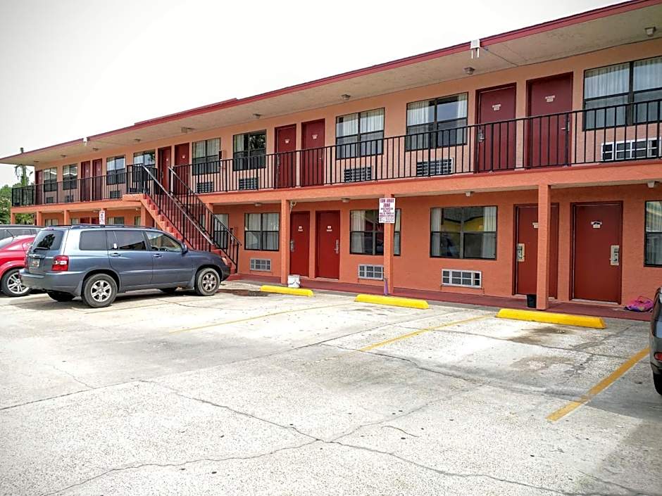 Summer Breeze Motel