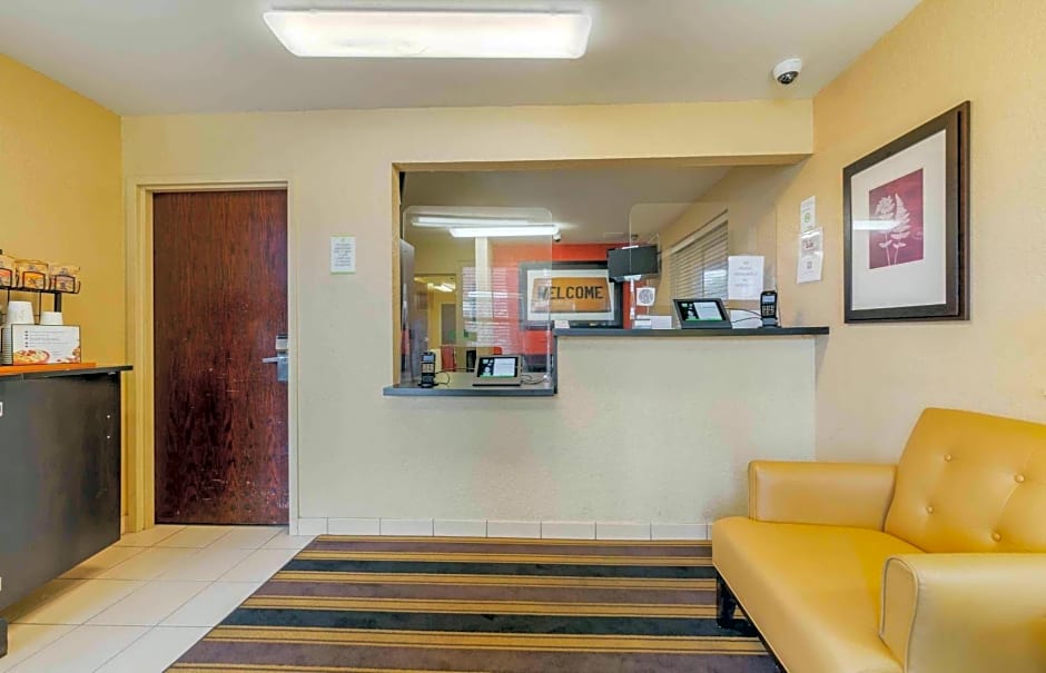 Extended Stay America Suites - Fort Lauderdale - Cypress Creek - Andrews Ave.