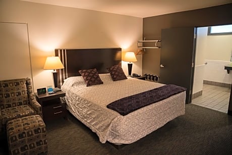 King Room - Disability Access