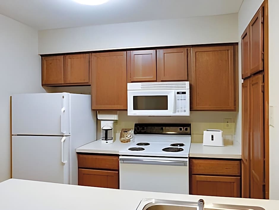 Value Suites Extended Stay - Arlington