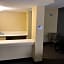 Days Inn & Suites by Wyndham Norton Shores/Muskegon