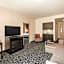 La Quinta Inn & Suites by Wyndham Smyrna Tennessee - Nashville
