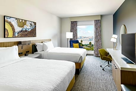2 Queen Beds Mountain View W/Drinks-Snacks