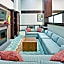 Holiday Inn Express & Suites - New Philadelphia Southwest