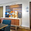 Holiday Inn Express Chicago Northwest-Vernon Hills