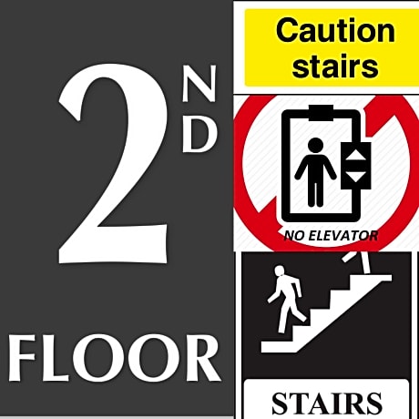 Queen Room - Second Floor/Non-Smoking