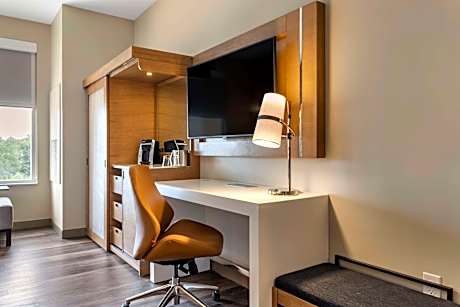 Queen Room with Two Queen Beds - Accessible/Non-Smoking