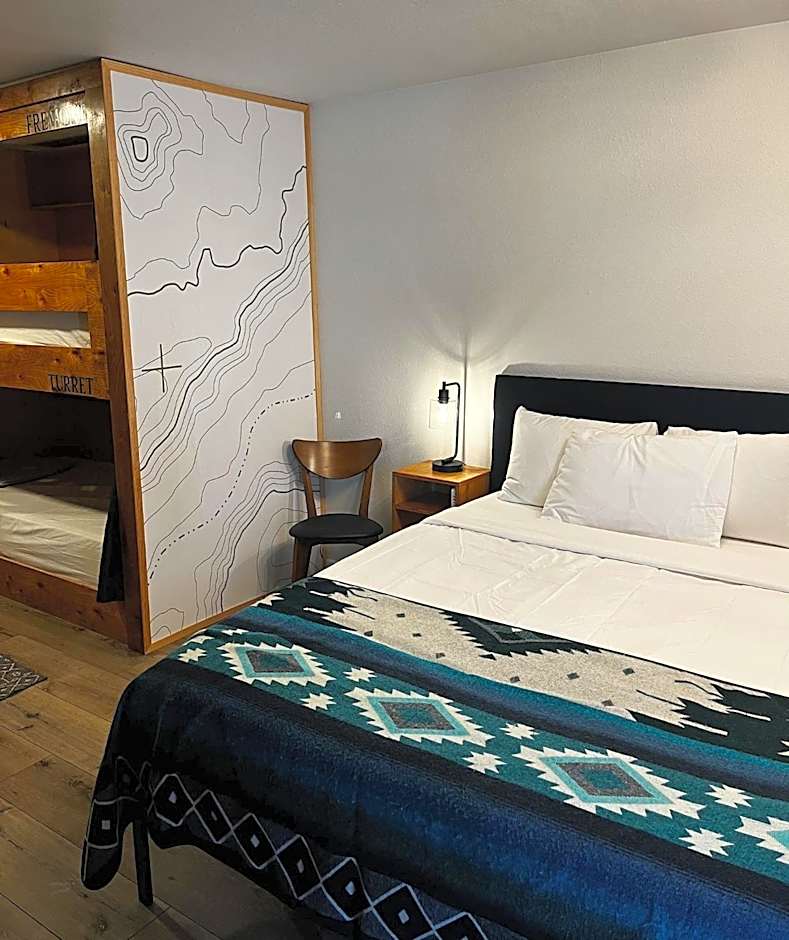 Jackalope Motor Lodge