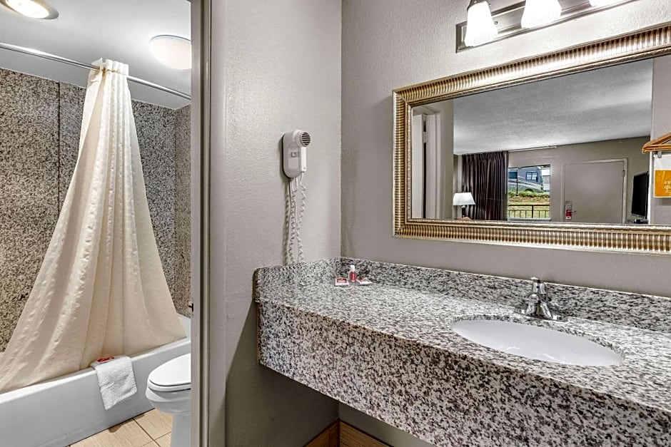 Econo Lodge Lynchburg