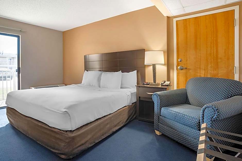 Econo Lodge Inn & Suites Rehoboth Beach