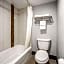Travelodge Inn & Suites by Wyndham Bell Los Angeles Area