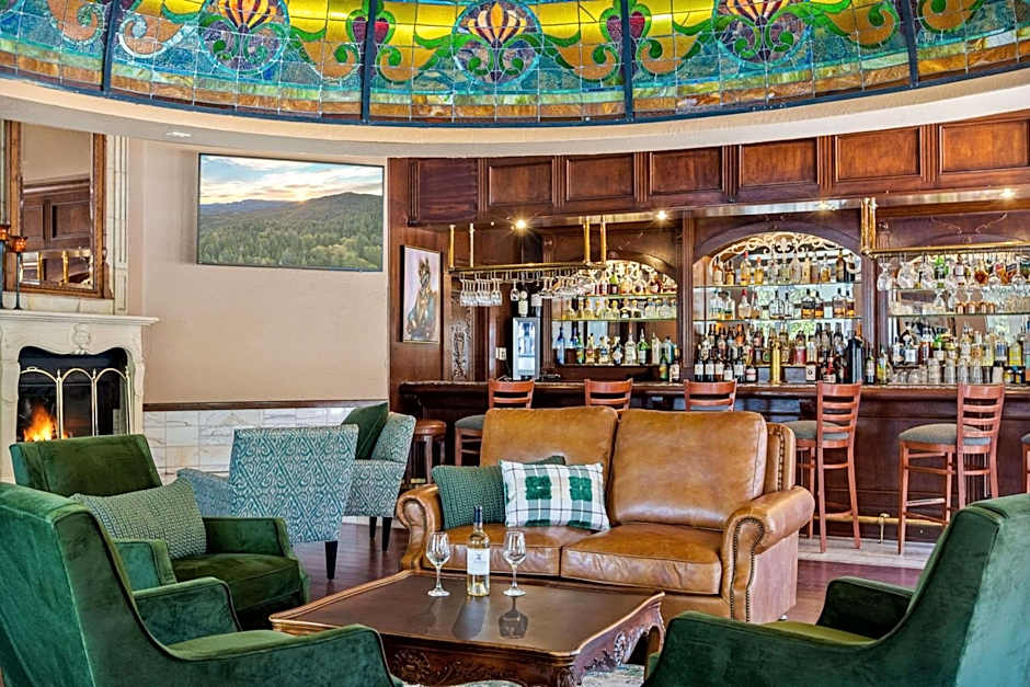 Chateau Big Bear Boutique Hotel, BW Signature Collection