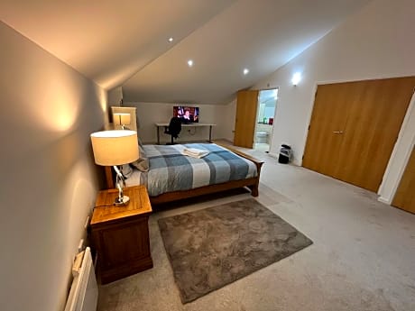 Your Holiday Home Royal Victoria Excel O2 Arena London