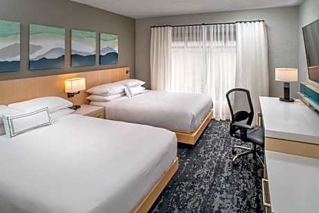 Executive Suite, 2 Queen, Sofa bed