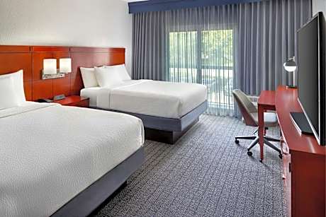 Guest Room Two Queen Beds