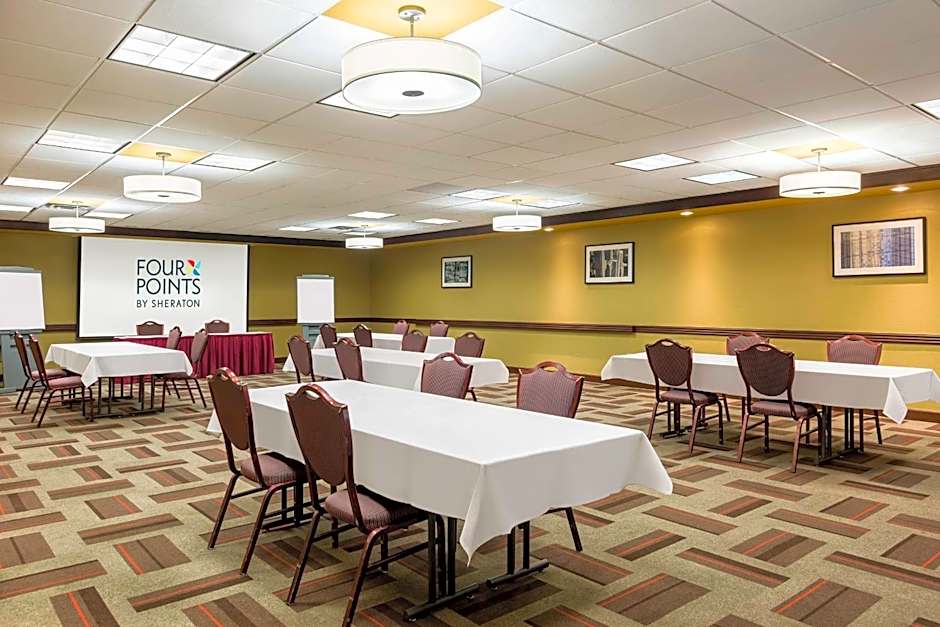 Four Points by Sheraton Chicago OHare Airport
