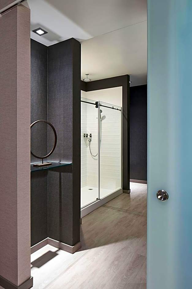 AC Hotel by Marriott Des Moines East Village