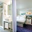 YOTEL Boston