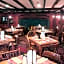 Publick House Historic Inn and Country Motor Lodge