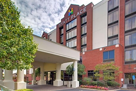 Hyatt Place Pittsburgh Airport/Robinson Mall