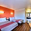 Motel 6 Laredo South