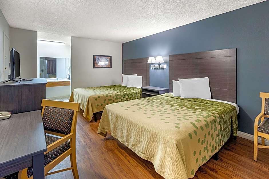 Econo Lodge On Historic Route 66