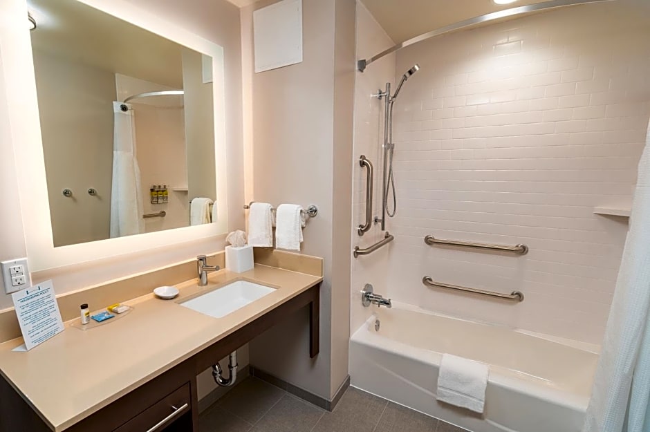 Staybridge Suites Washington DC East - Largo