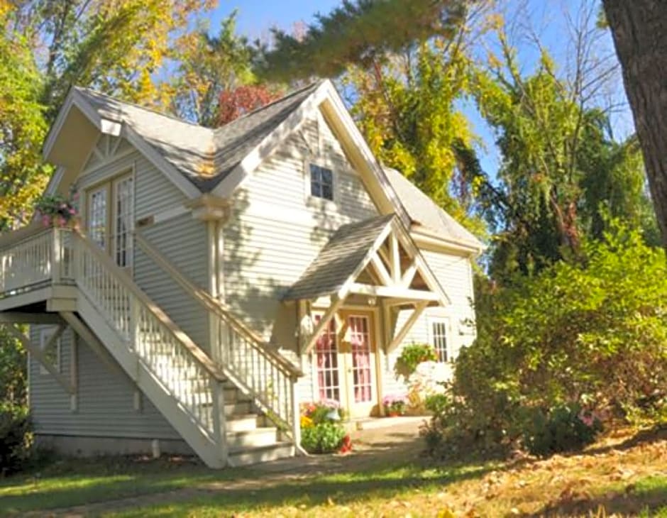 Alpine Haus Bed & Breakfast Inn