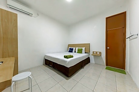 Urbanview Hotel Cozy Samarinda by RedDoorz