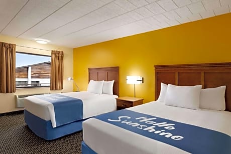 2 Double Beds Smoking