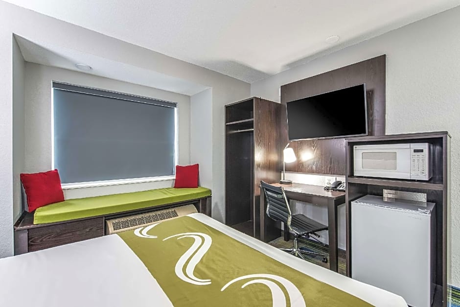 Quality Inn Owatonna Near Medical Center