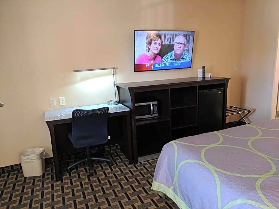 Super 8 by Wyndham Houston/Willowbrook/Hwy 249
