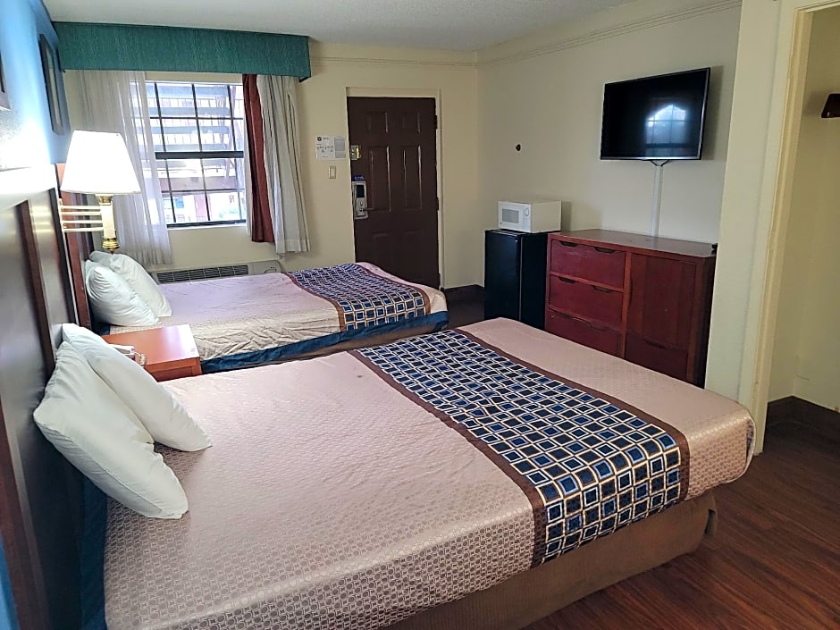 Knights Inn - Lithonia