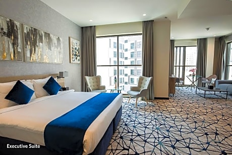Grand Kingsgate Waterfront By Millennium Hotels