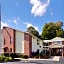 Super 8 by Wyndham West Springfield/Route 5