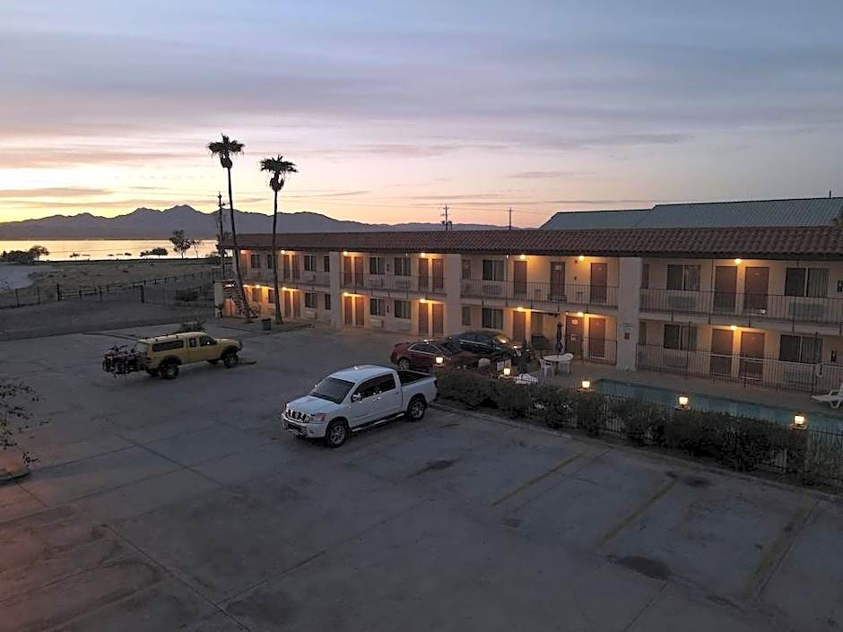 Sway Hotel