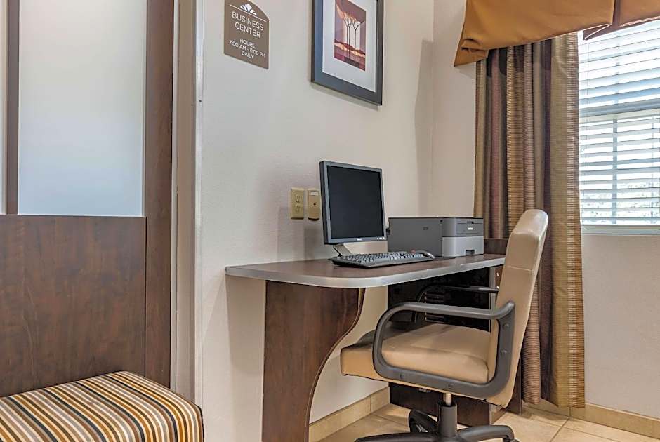 Microtel Inn & Suites By Wyndham Sylva Dillsboro Area