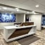 Holiday Inn Express & Suites Eden Prairie - Minneapolis