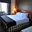 Oscoda Lakeside Hotel