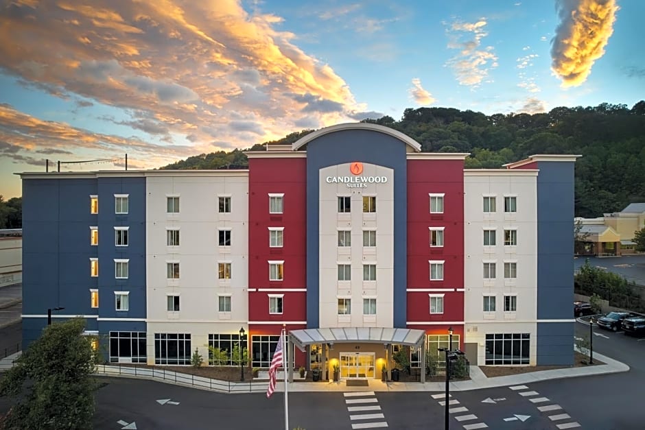 Candlewood Suites - Asheville Downtown, an IHG Hotel