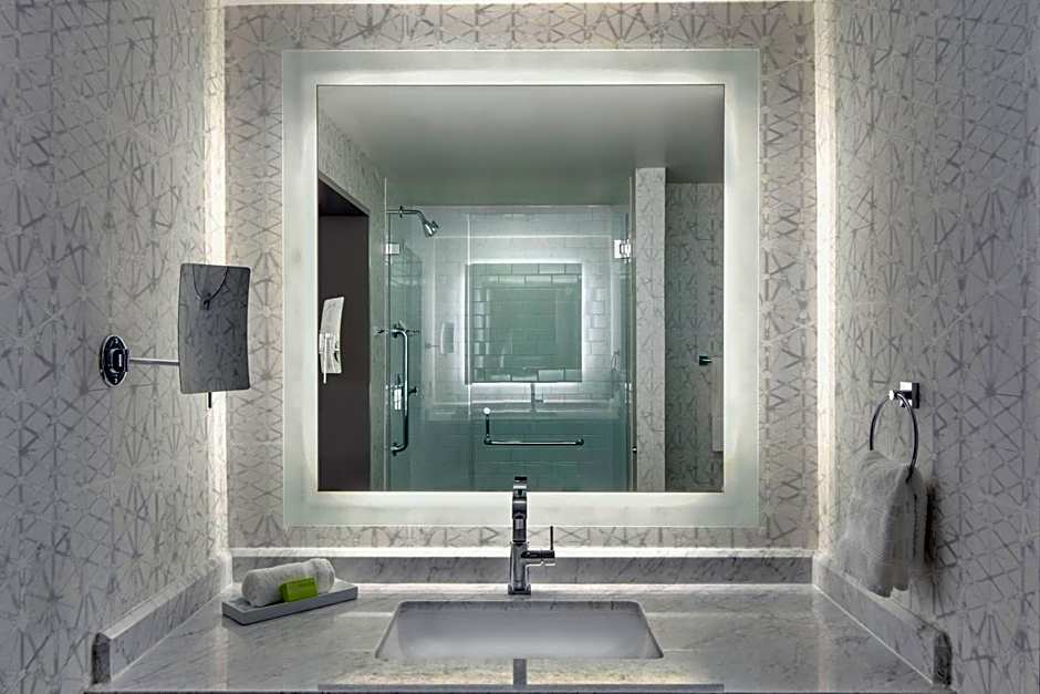 Le Meridien Philadelphia